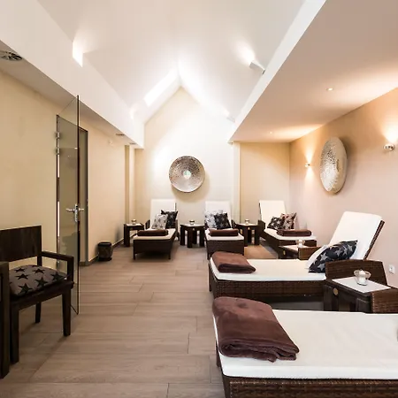 Отель 53°hotel 4*